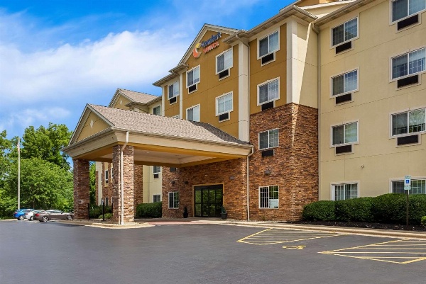 Comfort Suites Grayslake Near Libertyville North Main image